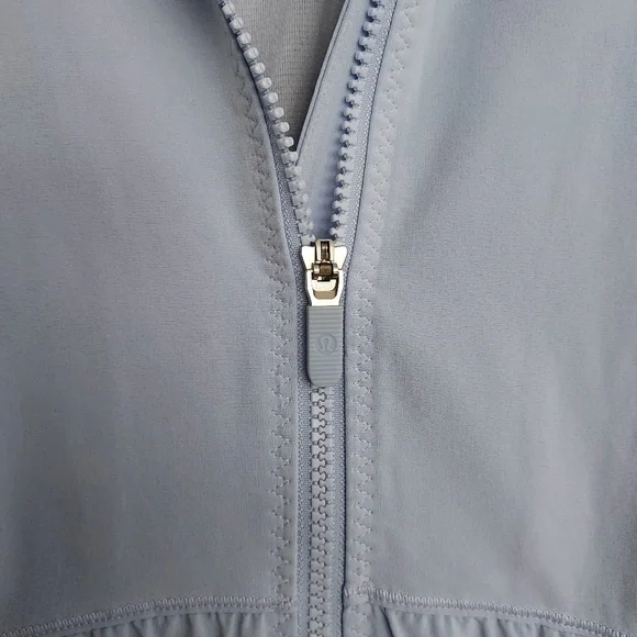 Lululemon Round Trip Jacket - Picture 2 of 3